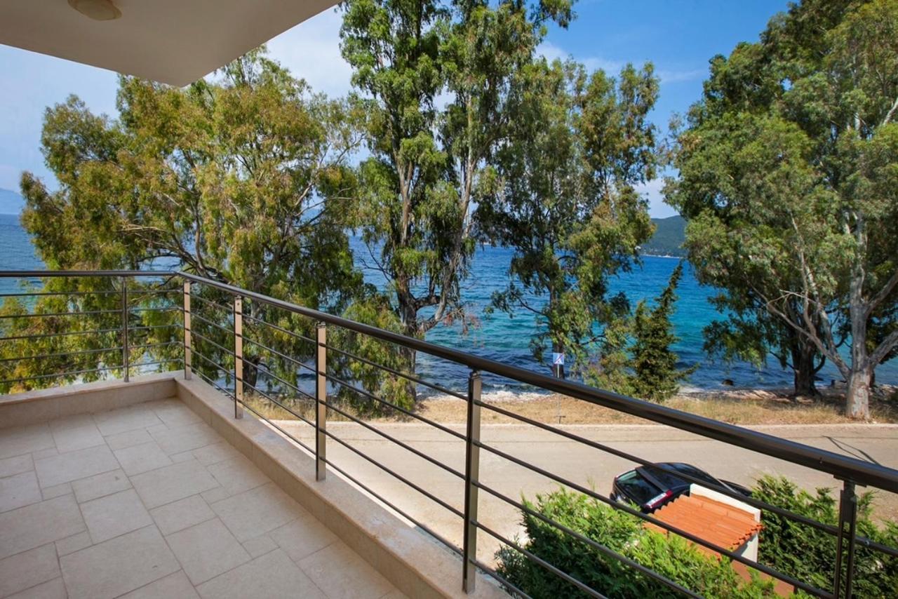 Eucalyptus Suite Sea View Karavomylos Buitenkant foto